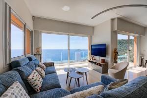 Μια τηλεόραση ή/και κέντρο ψυχαγωγίας στο Villa Eze Vue Mer