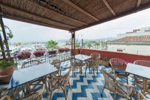Gallery image of Petit Hotel in Milazzo