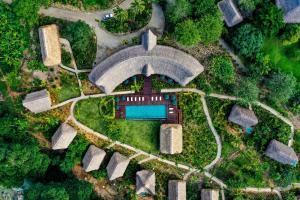 una vista aérea de un parque con piscina en Senda Watapuy, en El Zaino