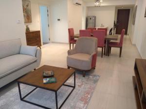 Gallery image of Super Luxury 2 BR Apartment in Five Star Colombo City Centre in Colombo