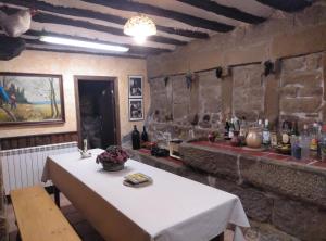 ห้องอาหารหรือที่รับประทานอาหารของ Casa Rural El Granero