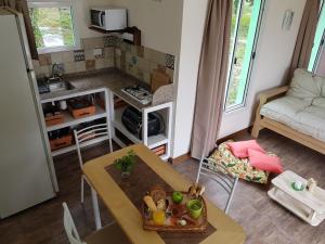 Kuchyň nebo kuchyňský kout v ubytování Cabaña La Antonia 2