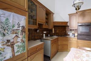 Unique West End, Georgian Apartment