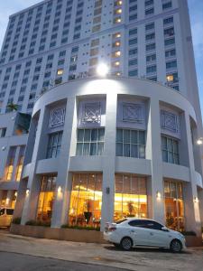 Gallery image of Diamond Plaza Hotel in Surat Thani