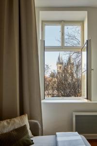 Zdjęcie z galerii obiektu Contemporary Apartment on Old Town Square by Prague Days w Pradze
