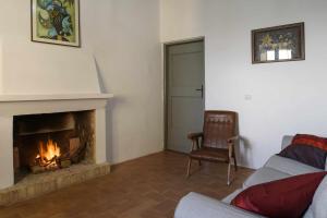 Posedenie v ubytovaní CASA LELLA Monte San Pietrangeli