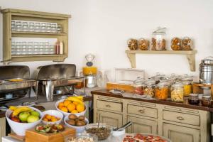Comida no hotel ou em algum lugar perto
