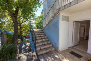 Budova, v ktorej sa apartmán nachádza