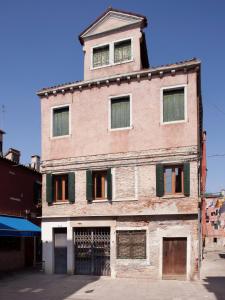 Edificio en el que se encuentra el apartamento