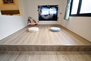 TV i/ili multimedijalni sistem u objektu Full house
