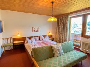 Posteľ alebo postele v izbe v ubytovaní Apartment Baumannerhof-1 by Interhome