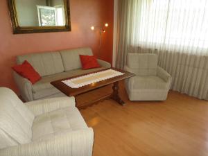 Posedenie v ubytovaní Apartment Seecorso by Interhome