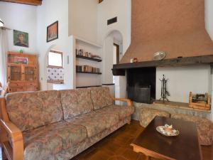 Χώρος καθιστικού στο Holiday Home Villa Pineta by Interhome