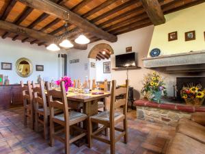 Foto da galeria de Holiday Home Casa Clotilde by Interhome em Civitella in Val di Chiana