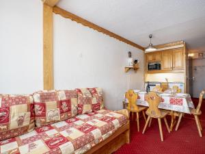 Posezení v ubytování Apartment Arcelle 602 by Interhome