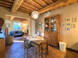 A seating area at Holiday Home Erbe by Interhome