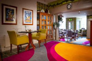 Area soggiorno di Ashley Hotel