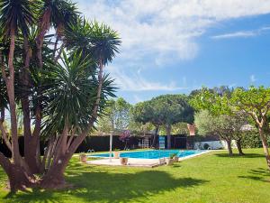 The swimming pool at or close to Apartment Edificio Blanqueries by Interhome