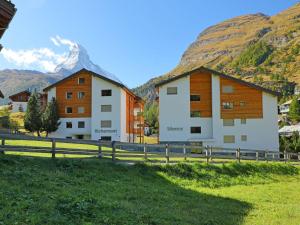 Nespecifikovaný výhled na hory nebo výhled na hory při pohledu z apartmánu