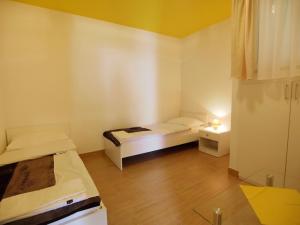 Postel nebo postele na pokoji v ubytování Apartment Anić-1 by Interhome + 8 fotografií