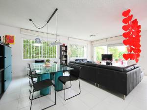 Fotografie z fotogalerie ubytování Holiday Home casa Annamaria by Interhome v destinaci Vilafortuny