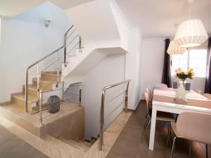 Posedenie v ubytovaní Holiday Home Luz del Sol by Interhome