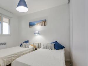 Postel nebo postele na pokoji v ubytování Apartment L'Oustalet-2 by Interhome