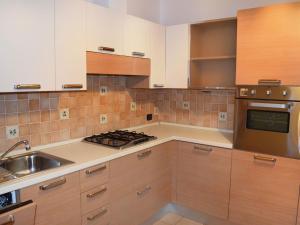 Kuchyň nebo kuchyňský kout v ubytování Apartment Piazzetta by Interhome + 15 fotografií