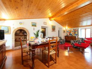 Foto da galeria de Holiday Home Trasimeno link by Interhome em San Savino