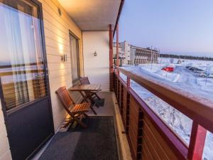 Балкон или терраса в Holiday Home Ylläs chalets a202 by Interhome