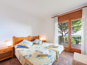 Cama o camas de una habitación en Apartment Melis-II - 8 by Interhome