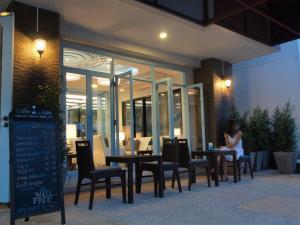 Hosté ubytování Apo Hotel