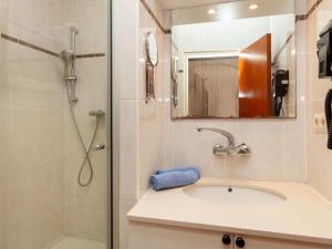 Koupelna v ubytování Apartment Adelfa apt 6 by Interhome
