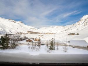 ティーニュにあるStudio Le Slalom - Val Claret-5 by Interhomeの雪山