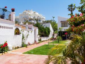 Fotografie z fotogalerie ubytování Apartment Avenida del Pirata by Interhome v destinaci Estepona