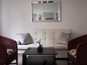 Ruang duduk di Cómodos y acogedores Apartaestudios - Manizales