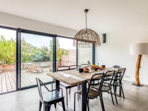 Φωτογραφία από το άλμπουμ του Apartment Bastion-3 by Interhome σε Porto-Vecchio