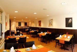 Restorāns vai citas vietas, kur ieturēt maltīti, naktsmītnē Flörsbacher Hof