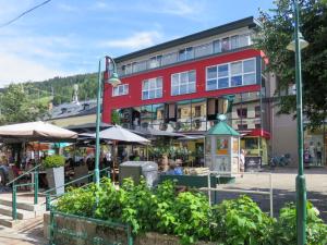 Budynek, w którym mieści się apartament