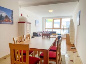 A seating area at Apartment Appartement 3 by Interhome