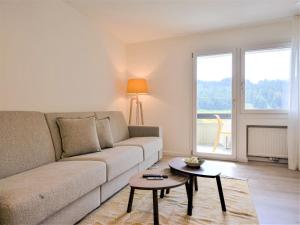 Posezení v ubytování Apartment Chesa Stè 8 by Interhome