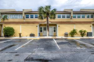 Gallery image of 2 C, Three Bedroom Townhome in Destin