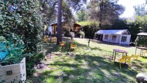 Taman di luar Posada del Carruaje