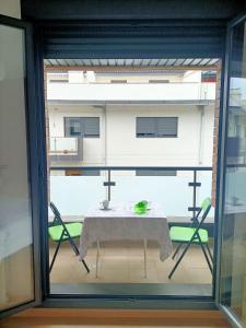 Kuchyň nebo kuchyňský kout v ubytování Relájate en Ramales de la Victoria, apartamento con piscina y parking