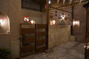 Fotografie z fotogalerie ubytování نزل مزارعة التراثية mazarah heritage inn v destinaci Nazvá + 9 fotografií
