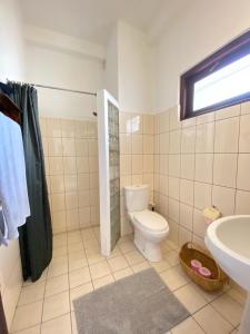 Koupelna v ubytování Unawatuna Nor Lanka Hotel + 37 fotografií