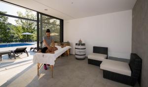 Posedenie v ubytovaní Il Roncal Wine Resort - for Wine Lovers