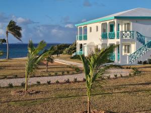 Gallery image of Coralito Bay Suites & Villas in The Valley