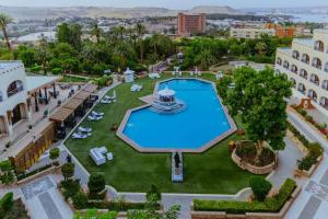 an overhead view of the pool at a resort at Basma Hotel Aswan in Aswan