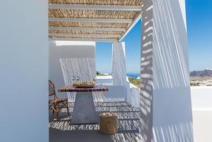 Balkón nebo terasa v ubytování White & Co Exclusive Island Villas